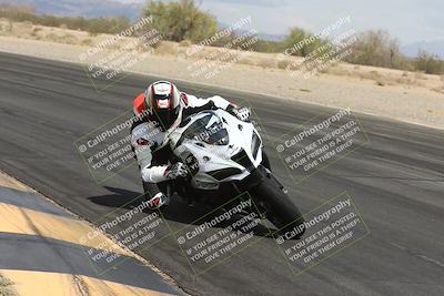 media/May-05-2025-Moto Forza (Mon) [[3c1838c5e5]]/2-B Group/Session 2 (Turn 7 Inside)/